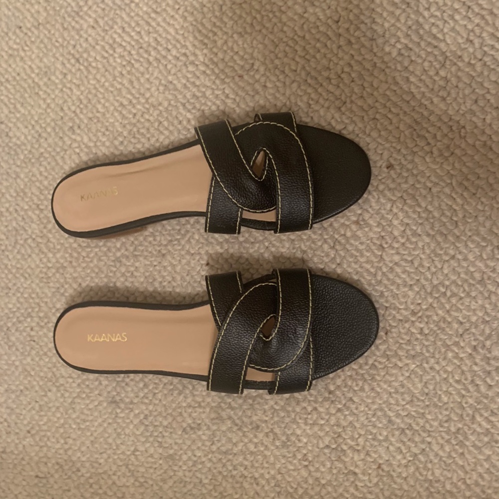Kaanas sandals